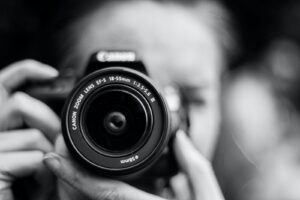 Fotografia krajoznawcza na TikTok: Jak przedstawiać widowiskowe widoki w krótkich filmach